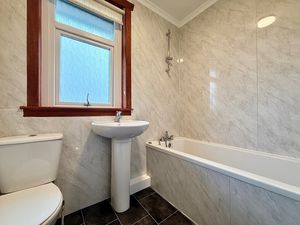 Photo 6- click for photo gallery